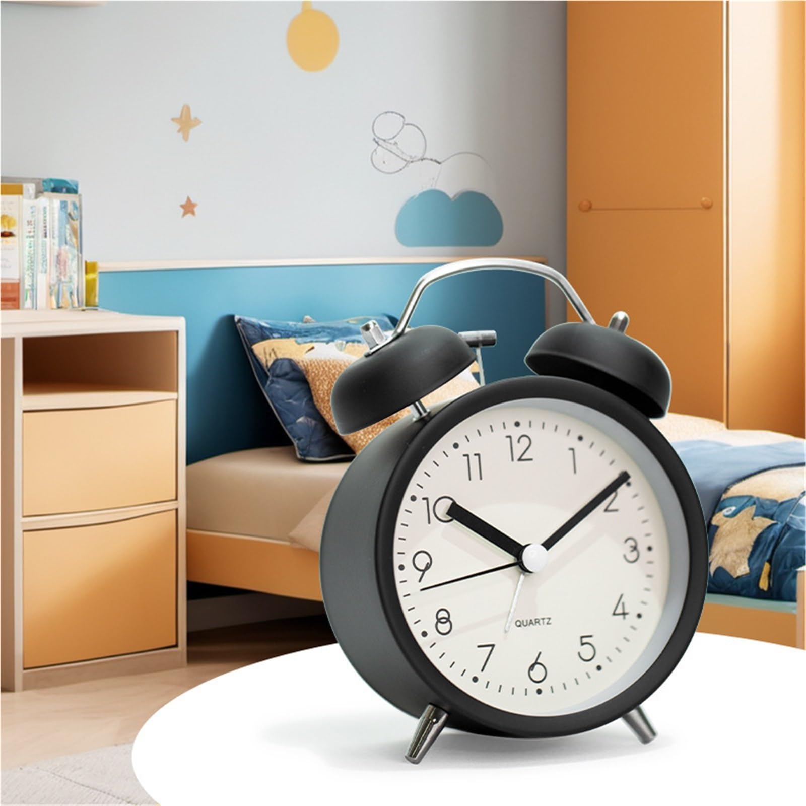 Children's alarm clock - Silent alarm clock with loud mechanical bell - Night light and metal hand - Compact desk clock for bedroom, student house and office