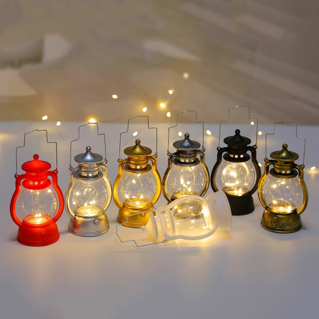 Battery operated candles - LED candles - candles - Hangable - Retro decorations - Christmas candles - LED candles with moving flame - Rituals products - candle holder - rechargeable candles - battery operated moving candles - Gold