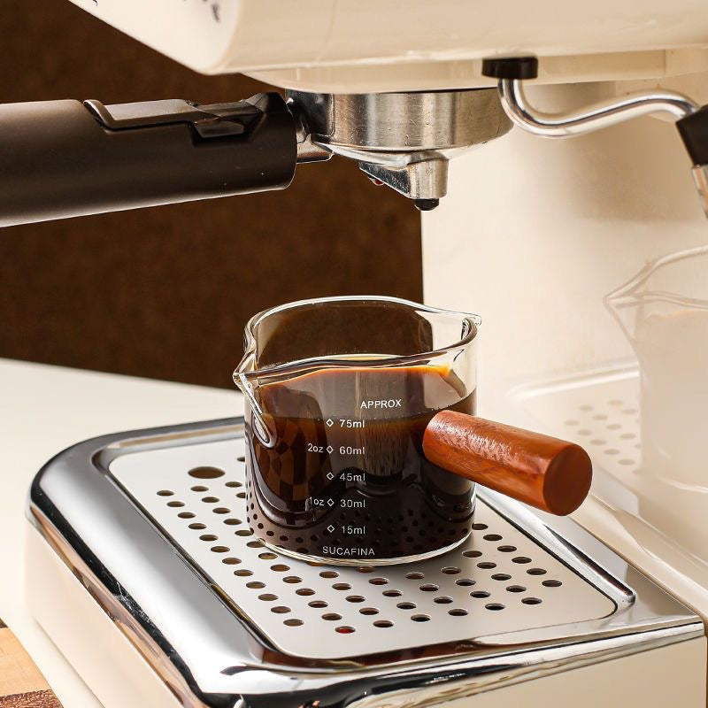 Espresso Measuring Cup - Shot Glass - Milk Jug - Coffee Accessories - Barista Tools - Measuring Cup Glass - Espresso Glasses - Sauce Jug - Measuring Glass - Mini Measuring Cup - Double Spout - Heat Resistant - Wooden Handle - Transparent - 2 Pieces