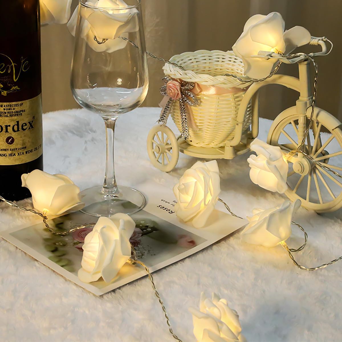 Rose Lights - Living Room Mood Lighting - LED Lights - Bedroom Decoration - Artificial Flowers - Wedding Decoration - Home Accessories - Light Chain - Room Decoration - Party Lighting - Warm White - 1 Piece