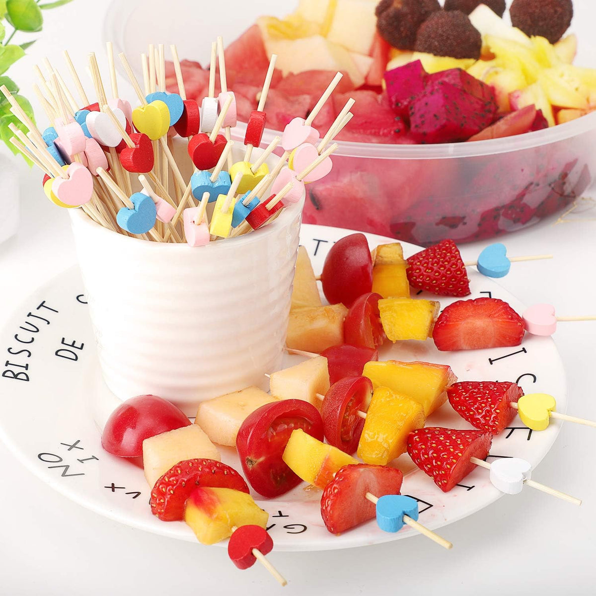 Cocktail sticks - Satay sticks - Tapas sticks - Hearts - Party supplies - Snacks - Valentine's Day - Wedding - Love - Decoration - Snacks - High Tea - Treat - Buffet - Cheese sticks - Wood - Bamboo - 12 cm - Red - 100 Pieces