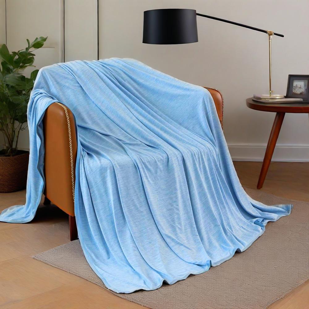 Sky Blue Blanket - 150x200cm Soft Warm Throw for Beds, Sofas & Living Spaces
