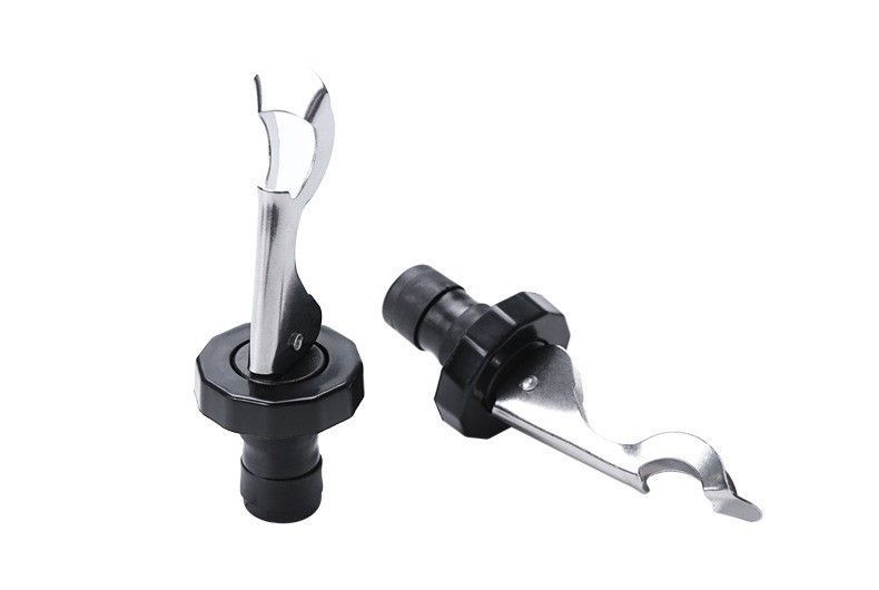 StainlessSteelWineOpenerandCorkscrew-Whiteandblack