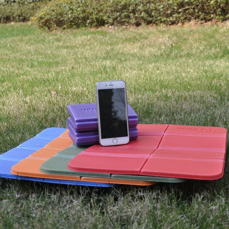 Folding picnic mat-Red