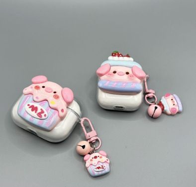 Strawberry Hat Pig Bluetooth Earphone Case + pendant AirPods 3