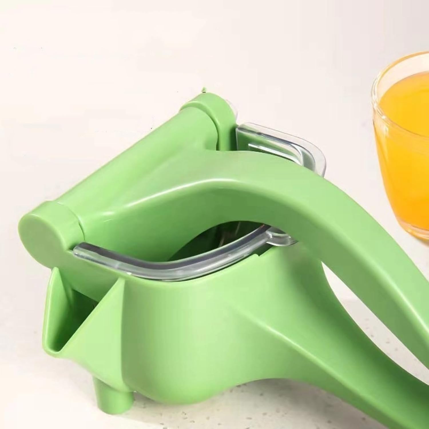 Manual Juicer - Fruit and Vegetable Juicers - Portable Multifunctional Lemon and Orange Juicer for Home Use - High Efficiency Juicing Appliance - Light Green