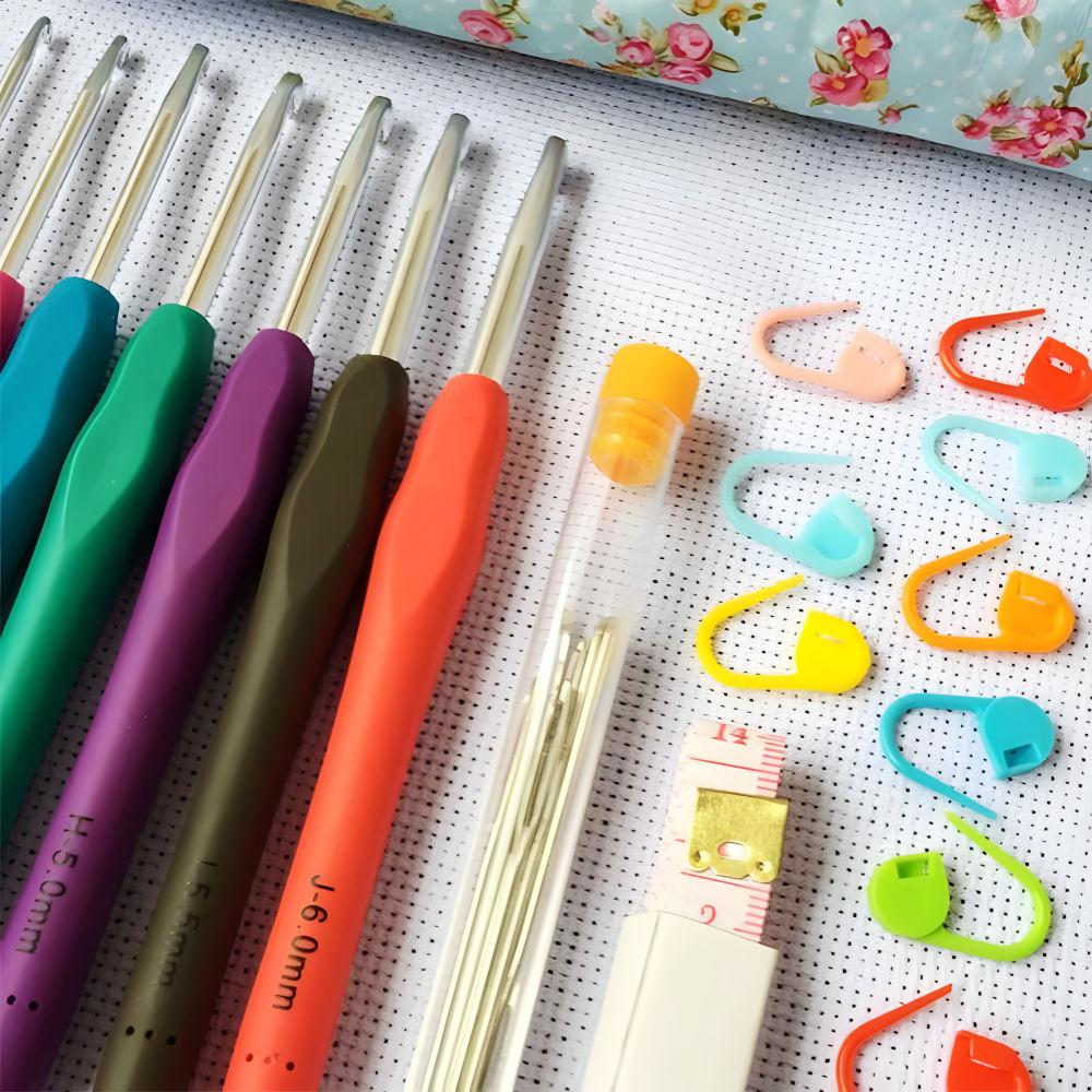 45-piece crochet set with needles, markers, tape measure - Knitting Kit Multicolor multicolor