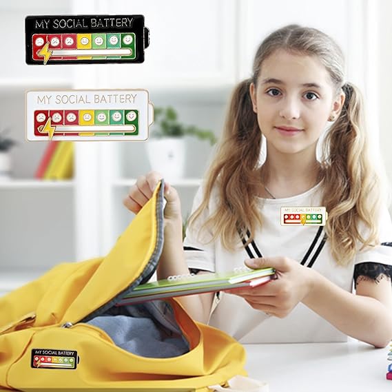 pcs MY SOCIAL BATTERY, Funny Social Mood Brooch Pin for 7 Days, Pin Funny Social Battery Brooch Badge Mood Pin Badge Cute