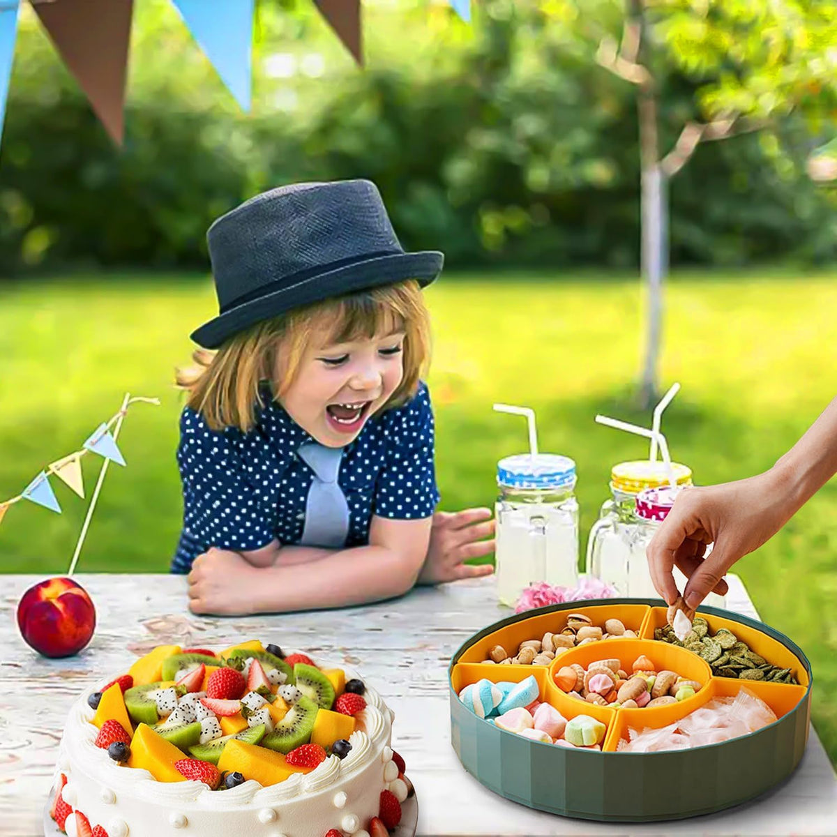 Snack Tray with Compartment Snacks Bowl with Lid Plastic Snacks Compartment Snacks Bowls Flat Storage Box Candy Bowl for Nuts Snacks Candy Cookies