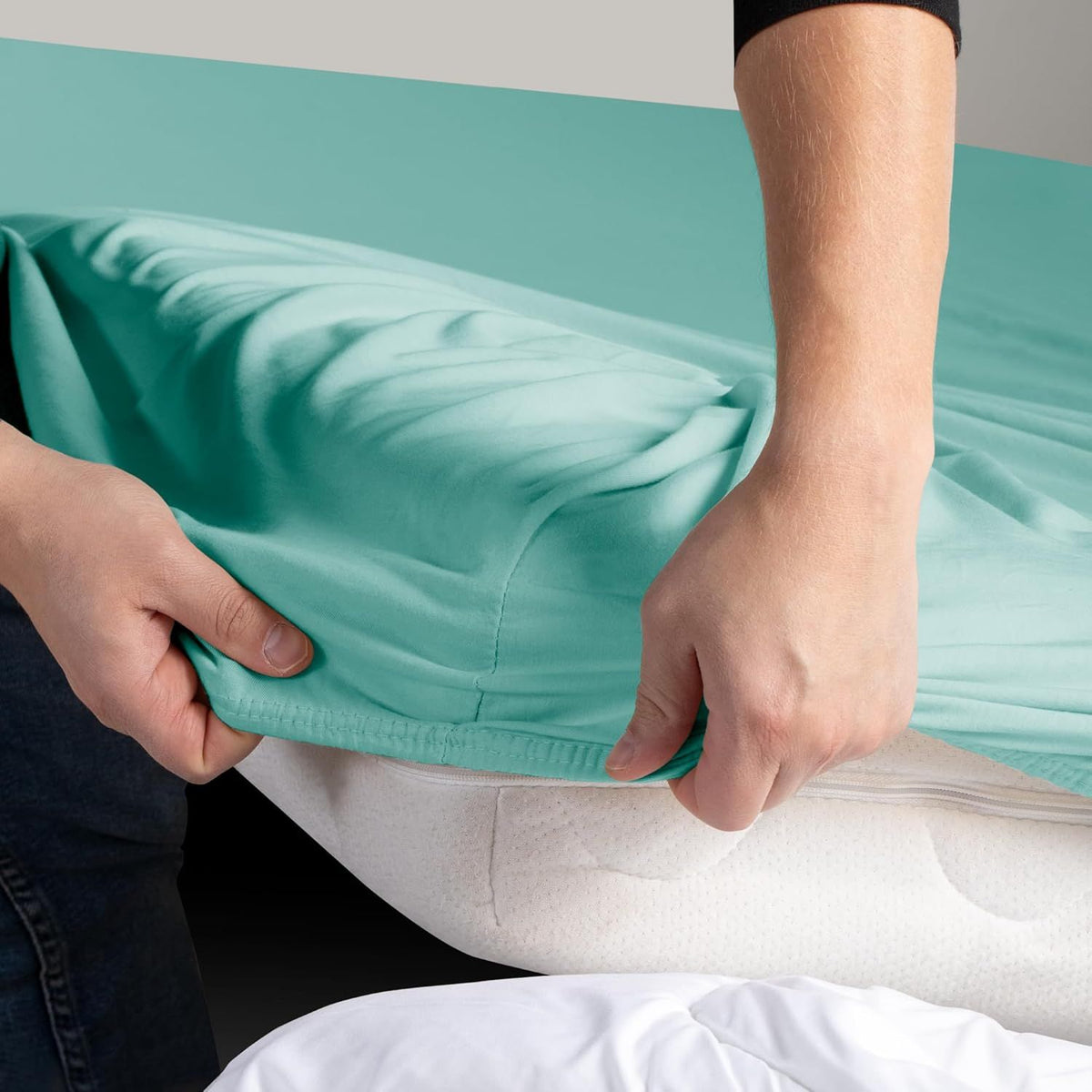 Hotel Quality Fitted sheets - 2 Piece Fitted sheets  -Breathable Bedding - Wrinkle, Fade, Stain Resistant- 26inch/40cm Deep Pocket Fitted Bed Sheet-Wrinkle and Fade Resistant,(Ice blue,Double)