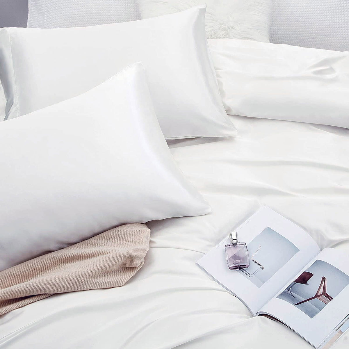 Art Silk Satin Sheet Set Hotel 3 Pieces Fitted/Flat Sheet Bedding Set-Luxury Soft Silky Sheets for Hair and Skin, Similar to Silk Bed Sheets Set 3 Pieces(King Single,White)