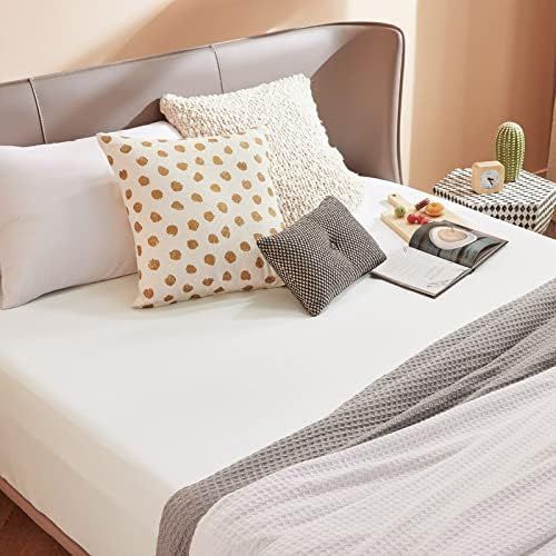 2000TC Hotel Quality Fitted Sheets - 2 Piece Fitted Sheets  -Breathable Bedding - Wrinkle, Fade, Stain Resistant- 16inch/40cm Deep Pocket Fitted Bed Sheets-Wrinkle and Fade Resistant,(White,Super King)