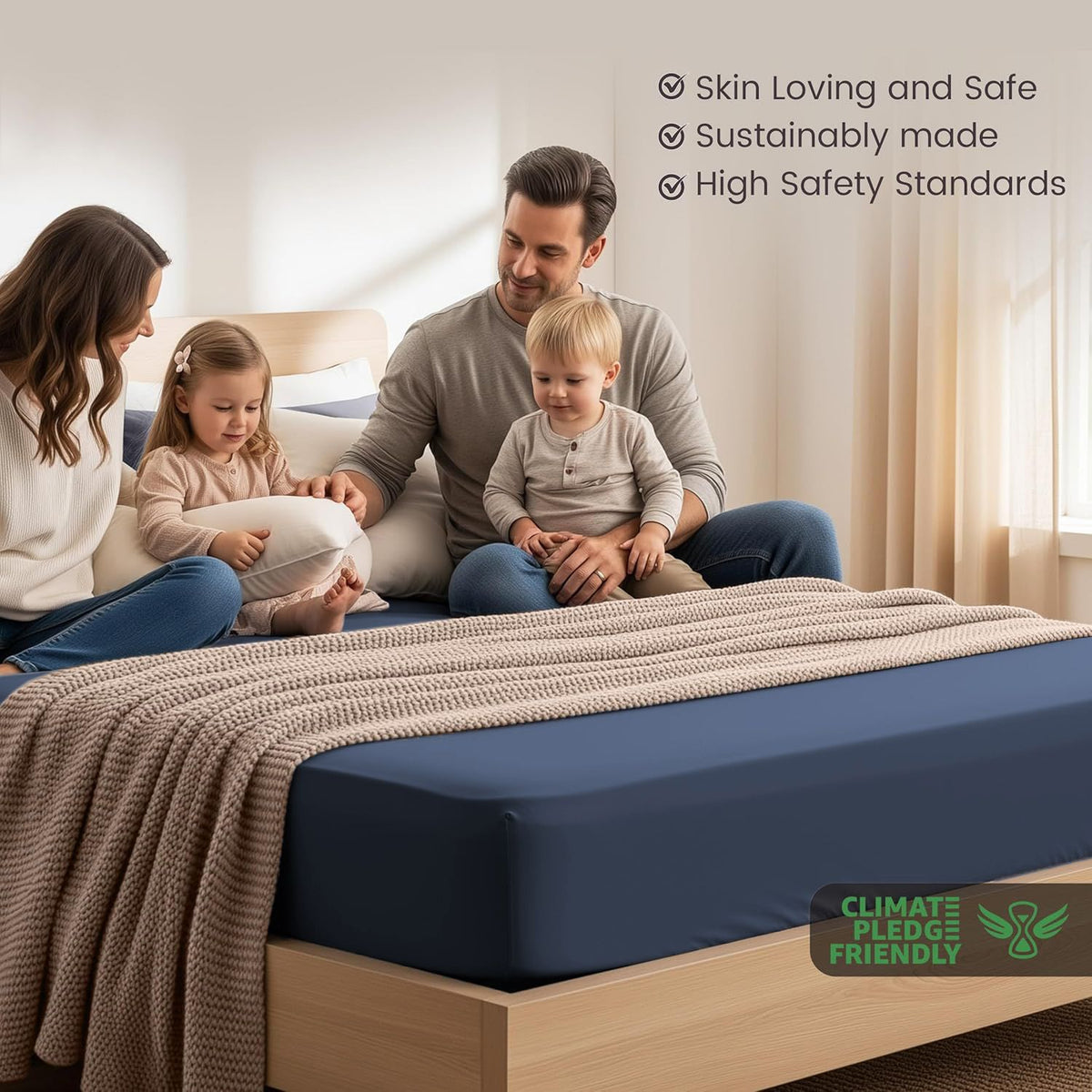 Hotel Quality Fitted Sheet - 1 Piece Fitted Sheet  -Breathable Bedding - Wrinkle, Fade, Stain Resistant- 16inch/40cm Deep Pocket Fitted Bed Sheet-Wrinkle and Fade Resistant,(Navy,Super King)