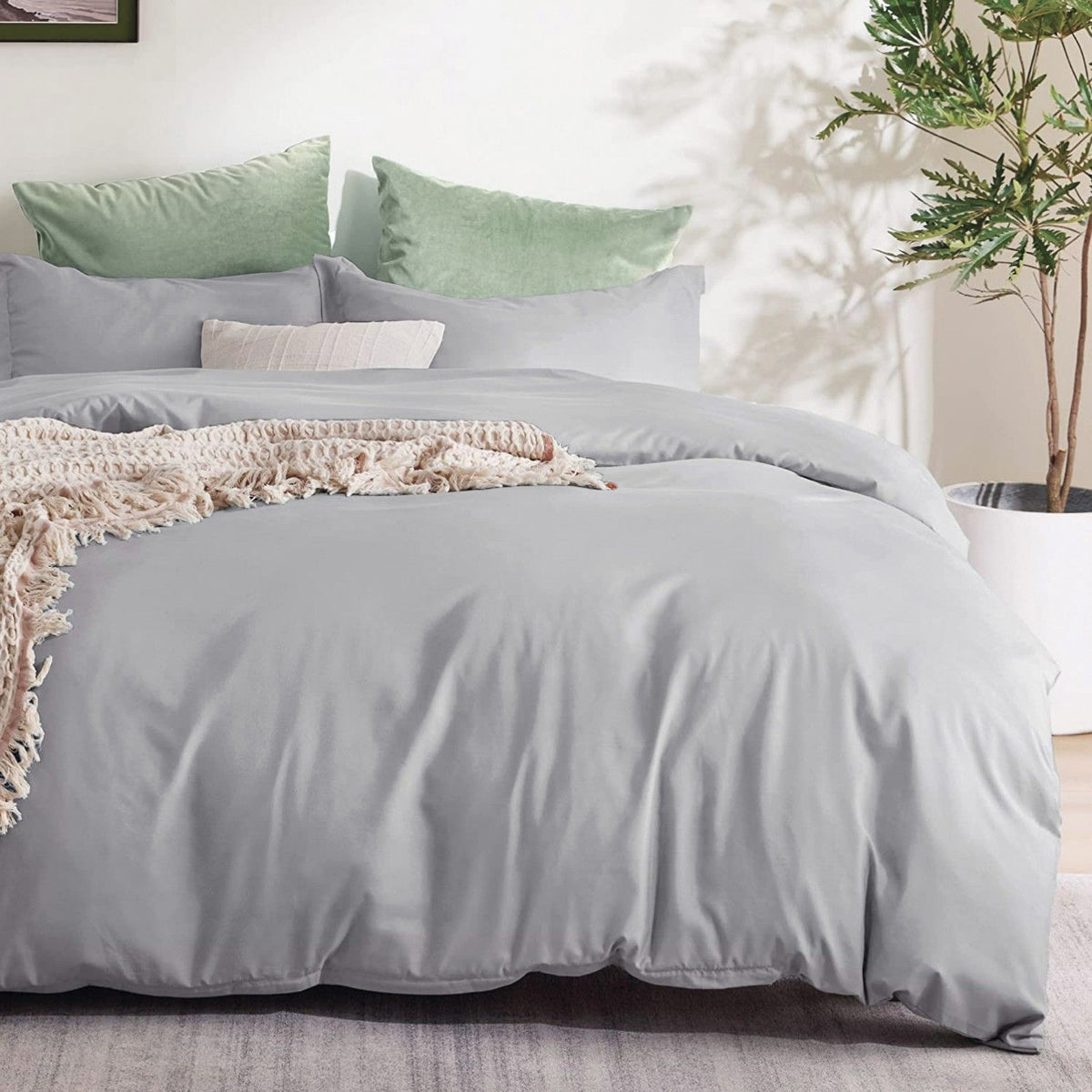 3 Piece Hotel Soft Microfiber Quilt Cover Set-2000TC Duvet/Donna Cover Set & Pillowcases -1 Quilt Cover Zipper Closure & 1 x Pillowcases-Breathable Bedding - Wrinkle, Fade, Stain Resistant(Silver-gray,Queen)