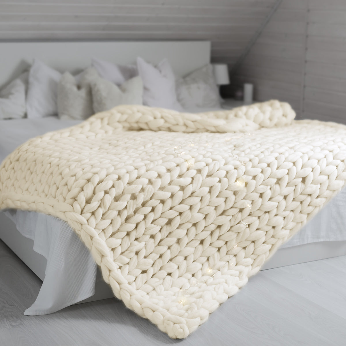 Royal Comfort Chunky Hand Knit Thick Weighted Blanket 6.3KG 203cm x 153cm - Cream