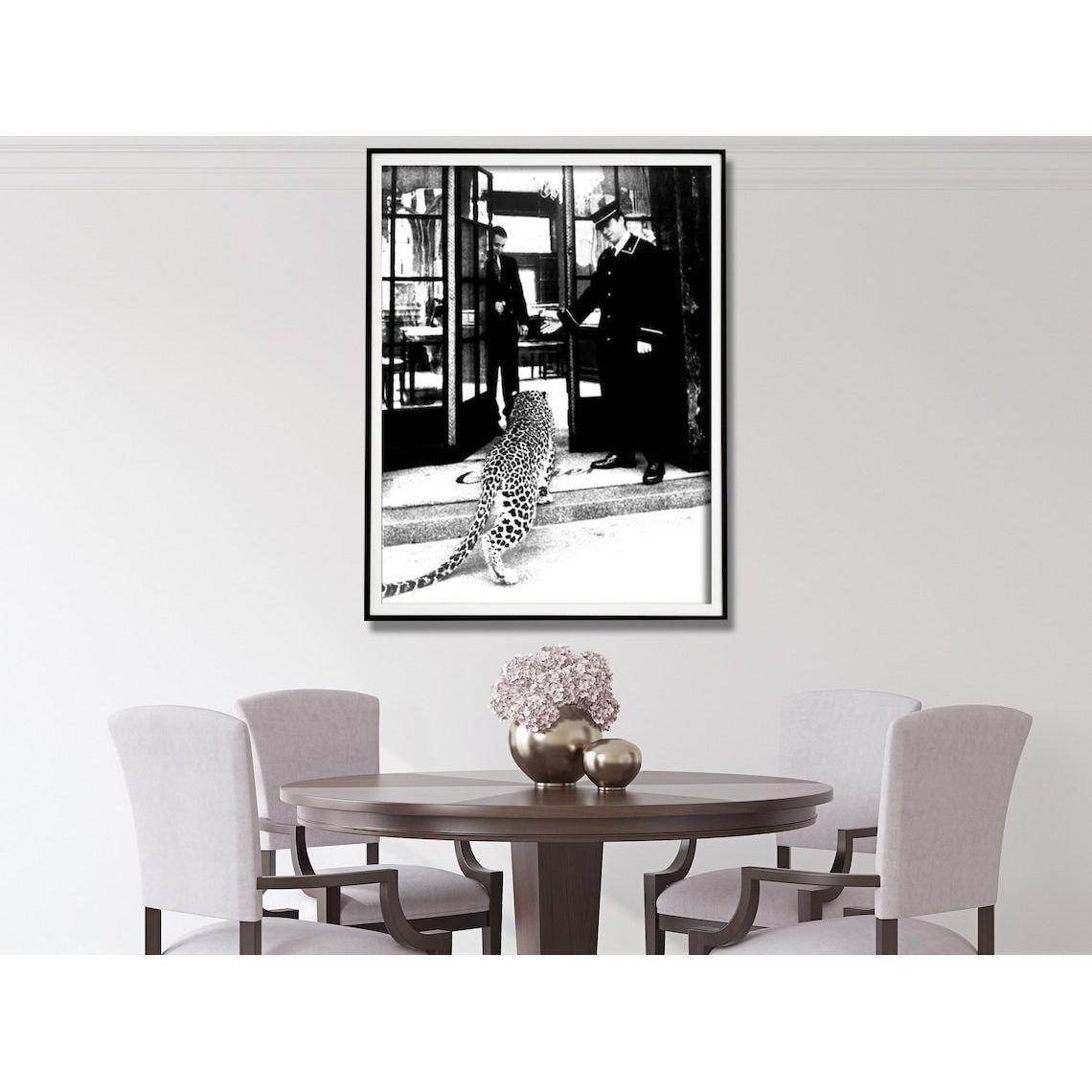 Wall Art 40cmx60cm Luxury Brand Leopard Jewelry Shop Poster, Black Frame Canvas