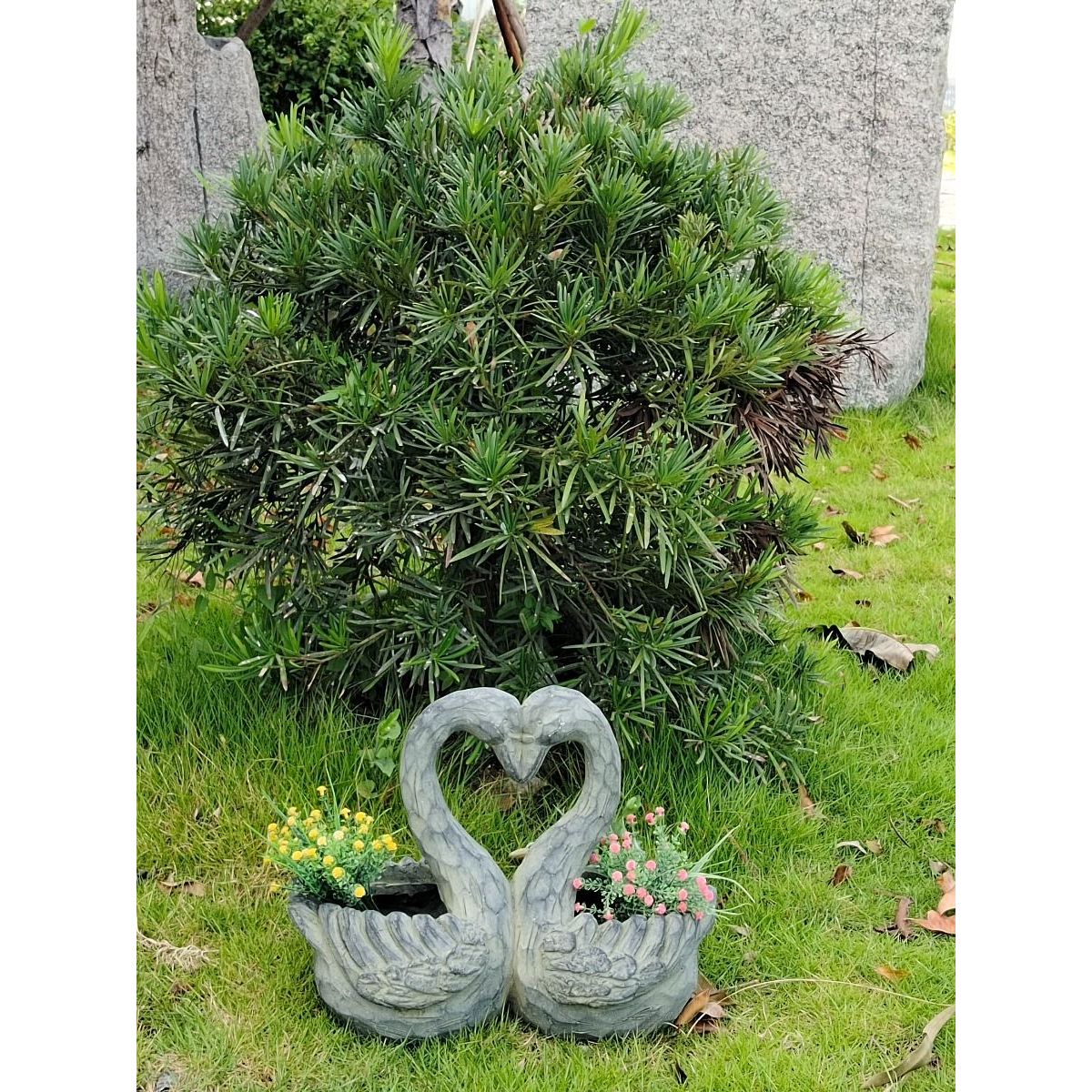 Swan Planter