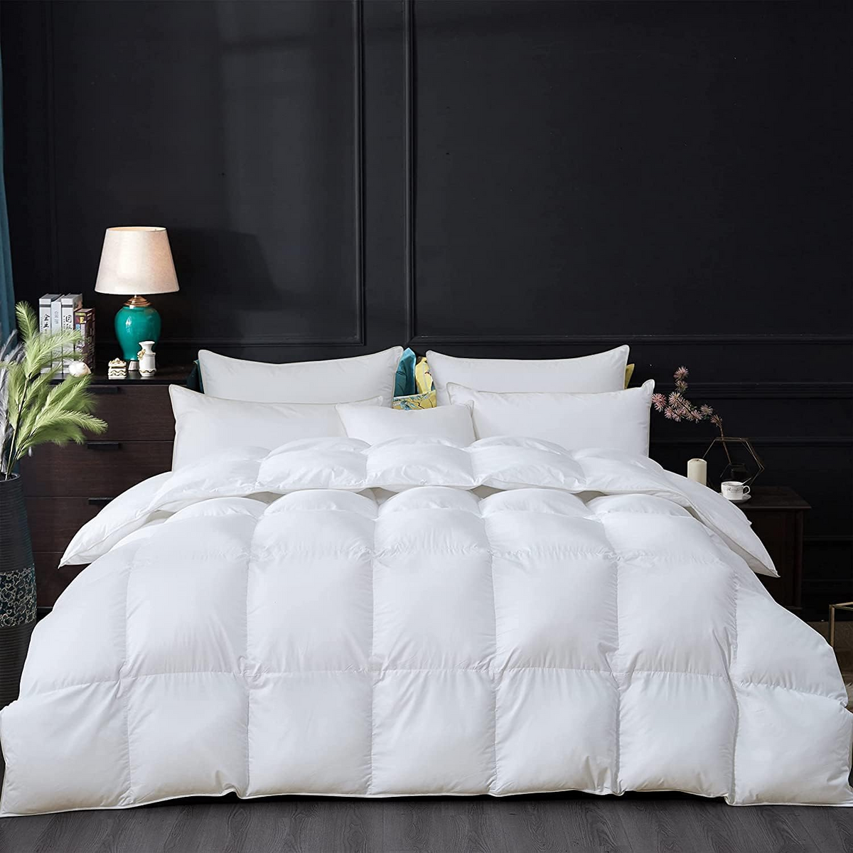 Hotel Quality 400 Gsm Microfibre Duvet Insert with Box Stitching - Queen size 210cm x210 cm