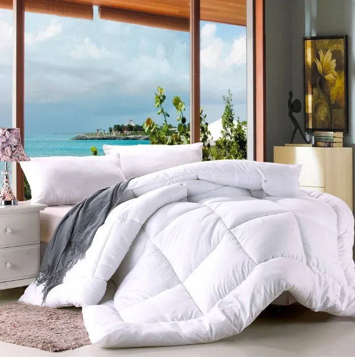 Super King Hotel Quality 400GSM Microfibre Quilt – Soft, Breathable & Comfortable All-Season Doona