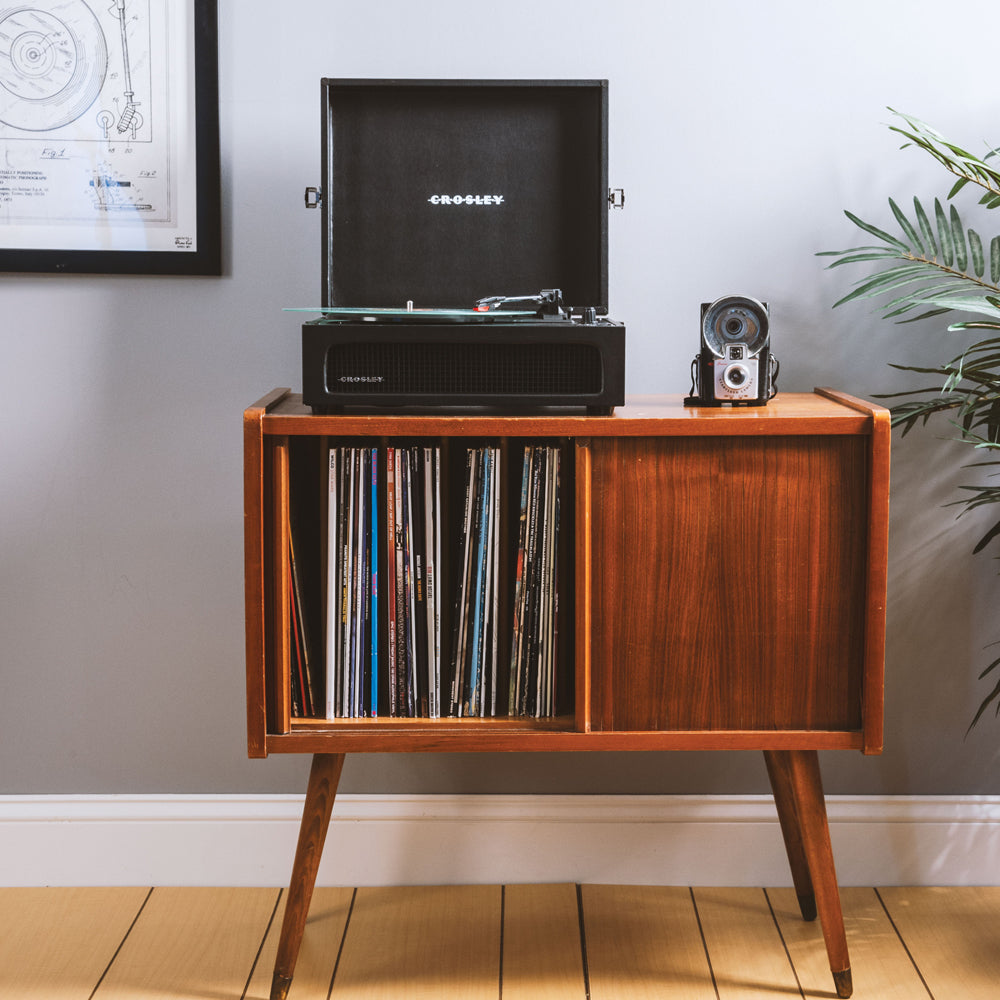 Crosley Voyager Bluetooth Portable Turntable - Black + Gadhouse Vinyl Rack Bundle - Black