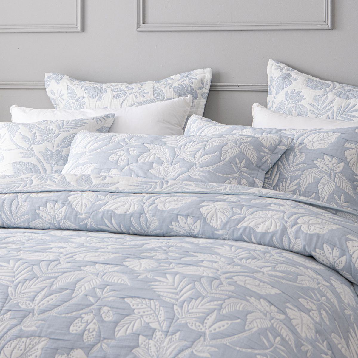 Bianca Laurieton Blue Jacquard Botanical Bedspread Set Queen