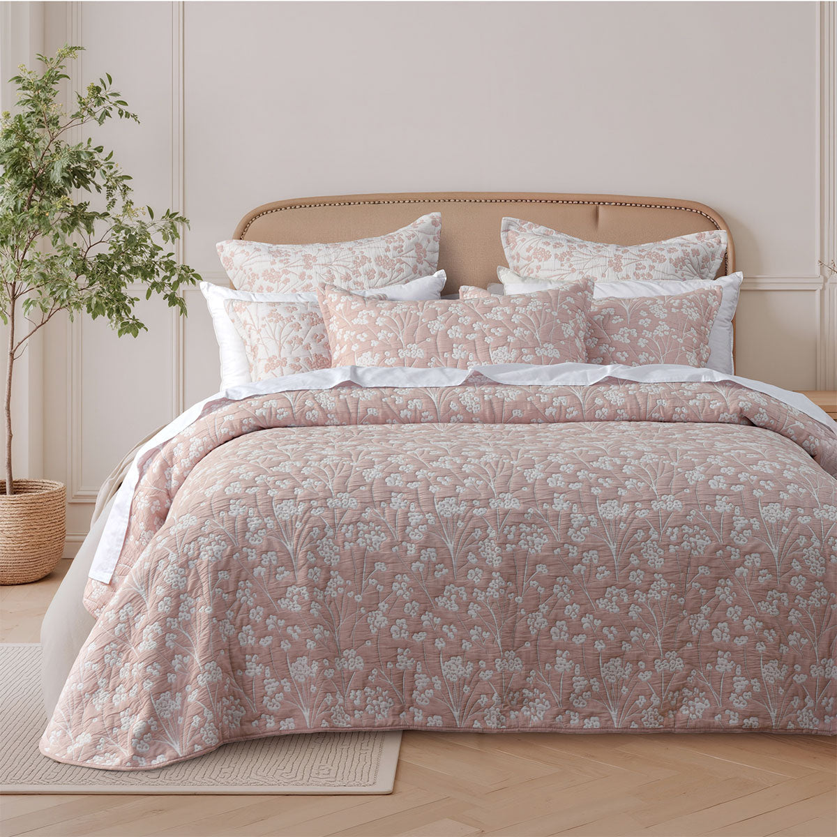 Bianca Myra Blush Floral Jacquard Bedspread Set Single