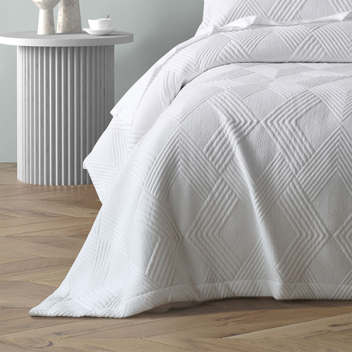Bianca Cassiano White Polyester Jacquard Coverlet Set Super King