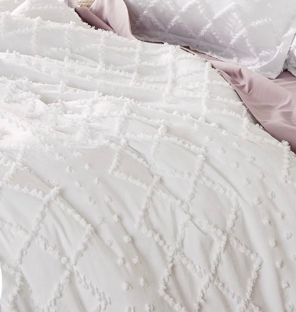 Tufted Boho Embroidery Quilt/Doona/Duvet Cover Set - White - Super King Size
