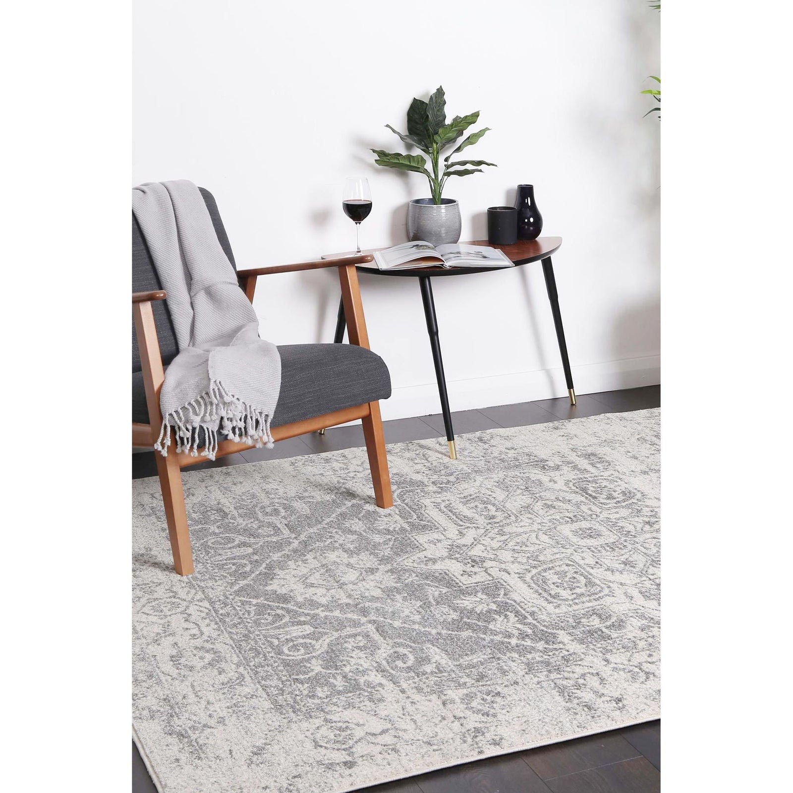 delicate-audrey-ivory-grey-rug 160x230