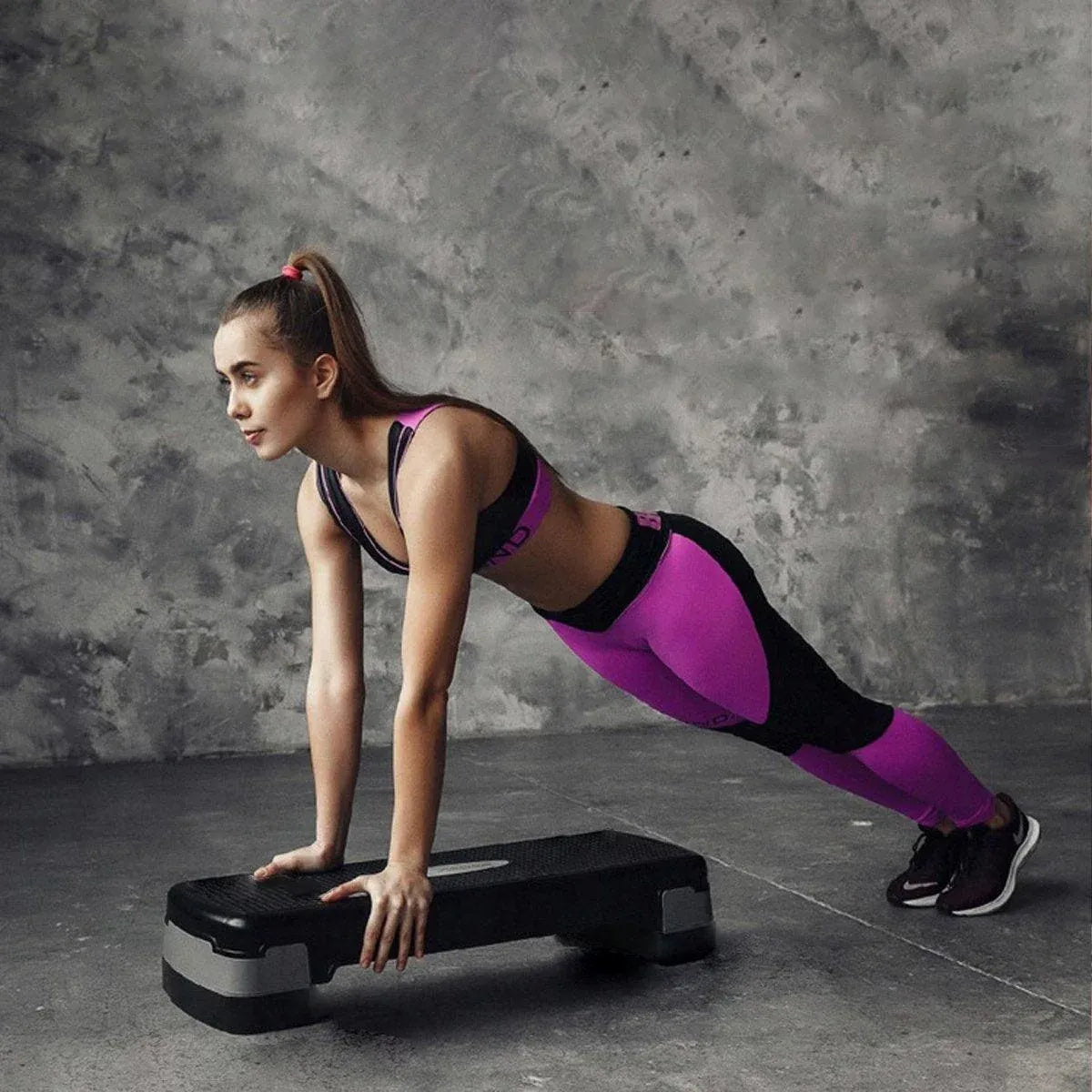 1-Piece Black Aerobic Step Platform