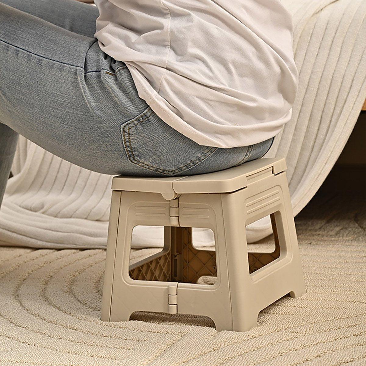 Portable Adjustable Folding Plastic Stool Retractable Outdoor Fishing Chair - White