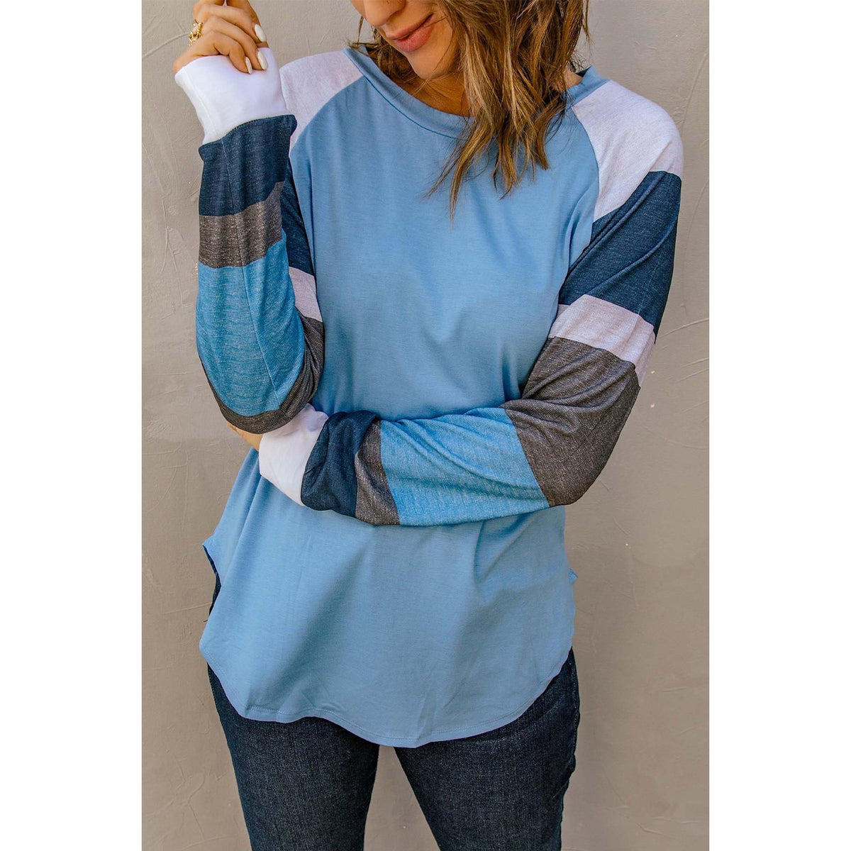 Azura Exchange Blue Color Block Long Sleeves Pullover Top - L