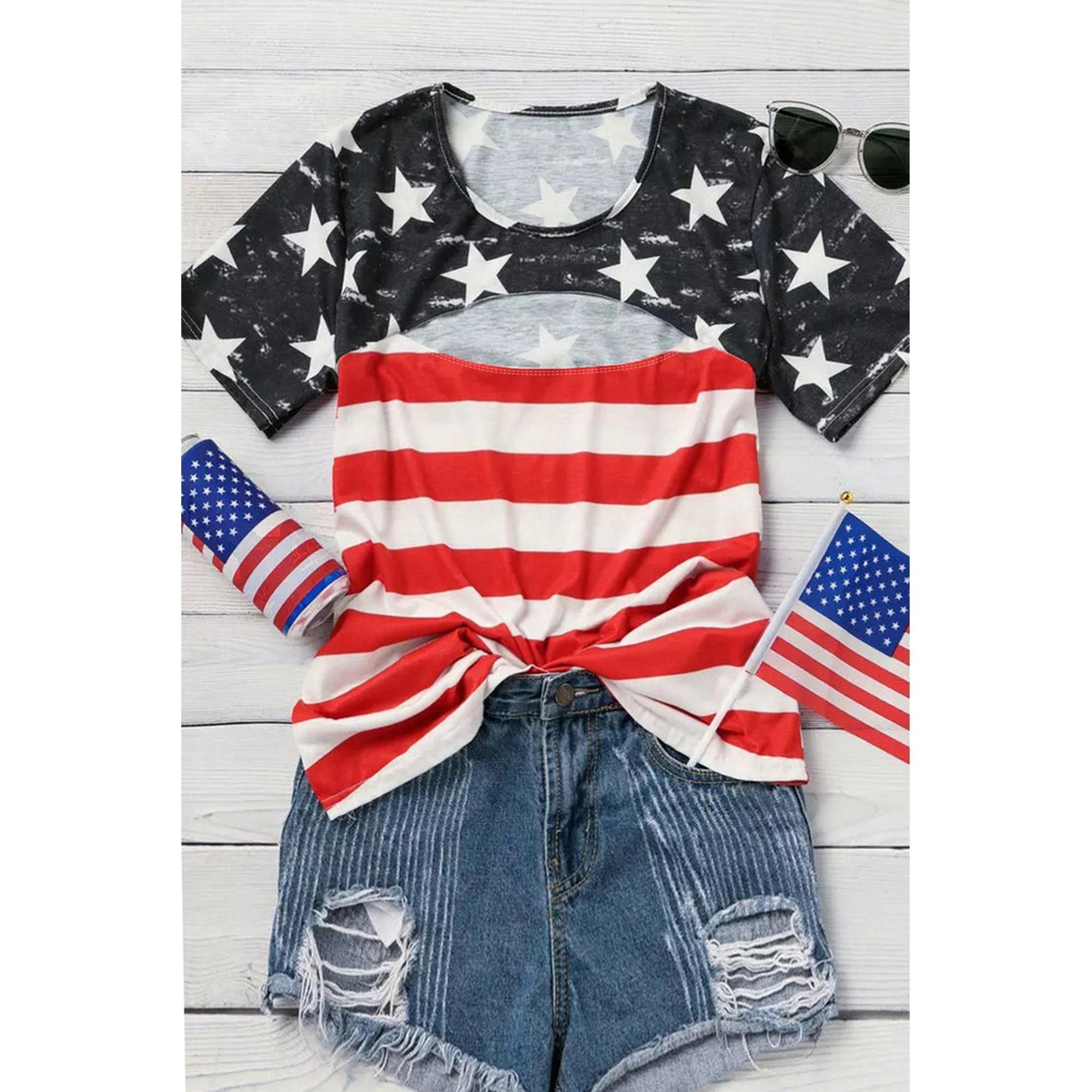 Azura Exchange American Flag Cutout T-Shirt - S