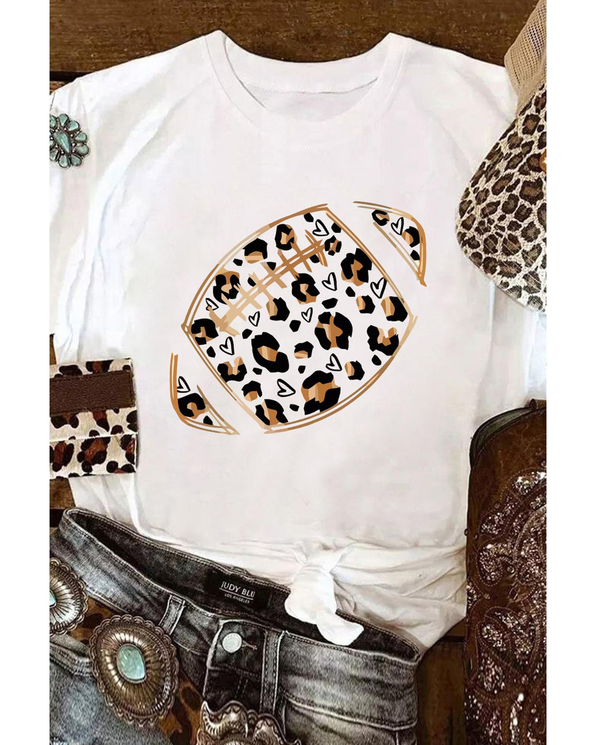 Azura Exchange White Leopard Heart Shape Rugby Print Short Sleeve T Shirt - 2XL