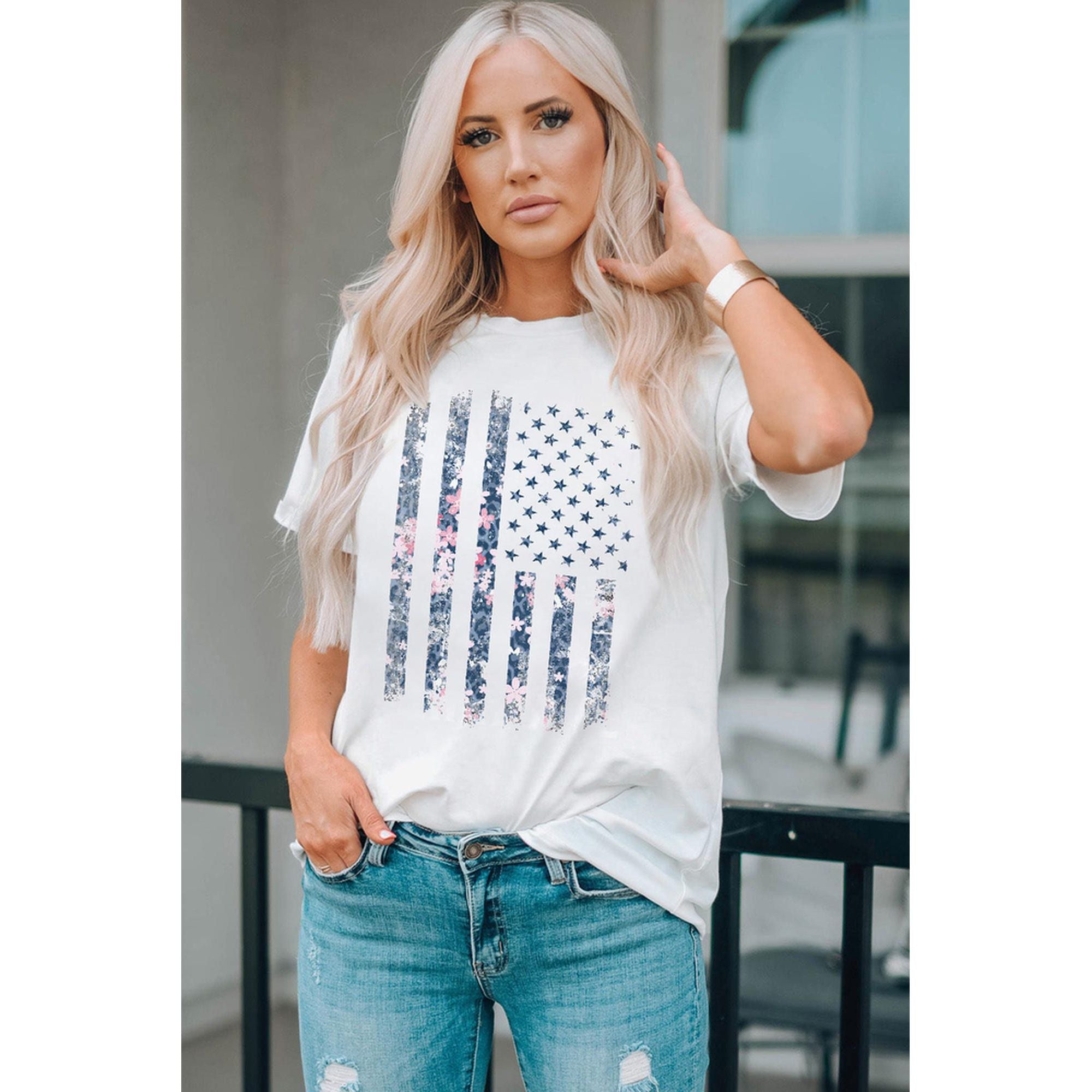 Azura Exchange American Flag Pint Short Sleeve Tee - M