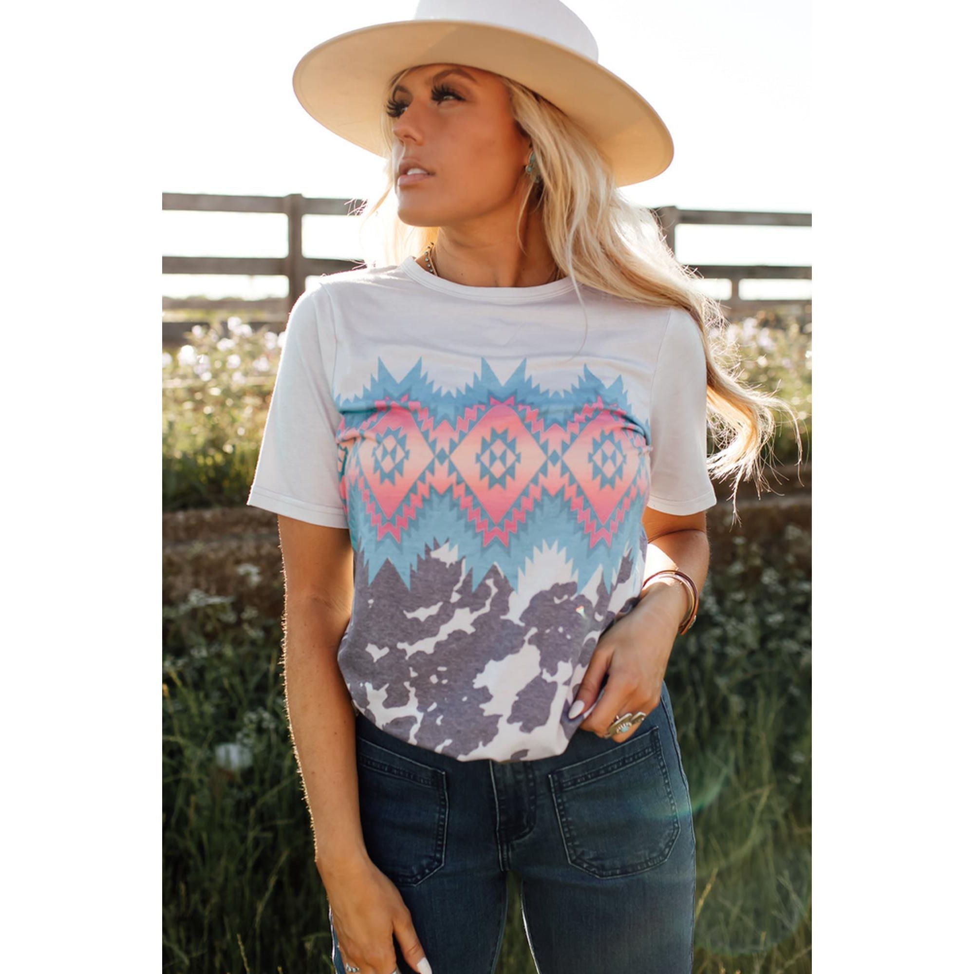 Azura Exchange Aztec Geometric Print T-shirt - M