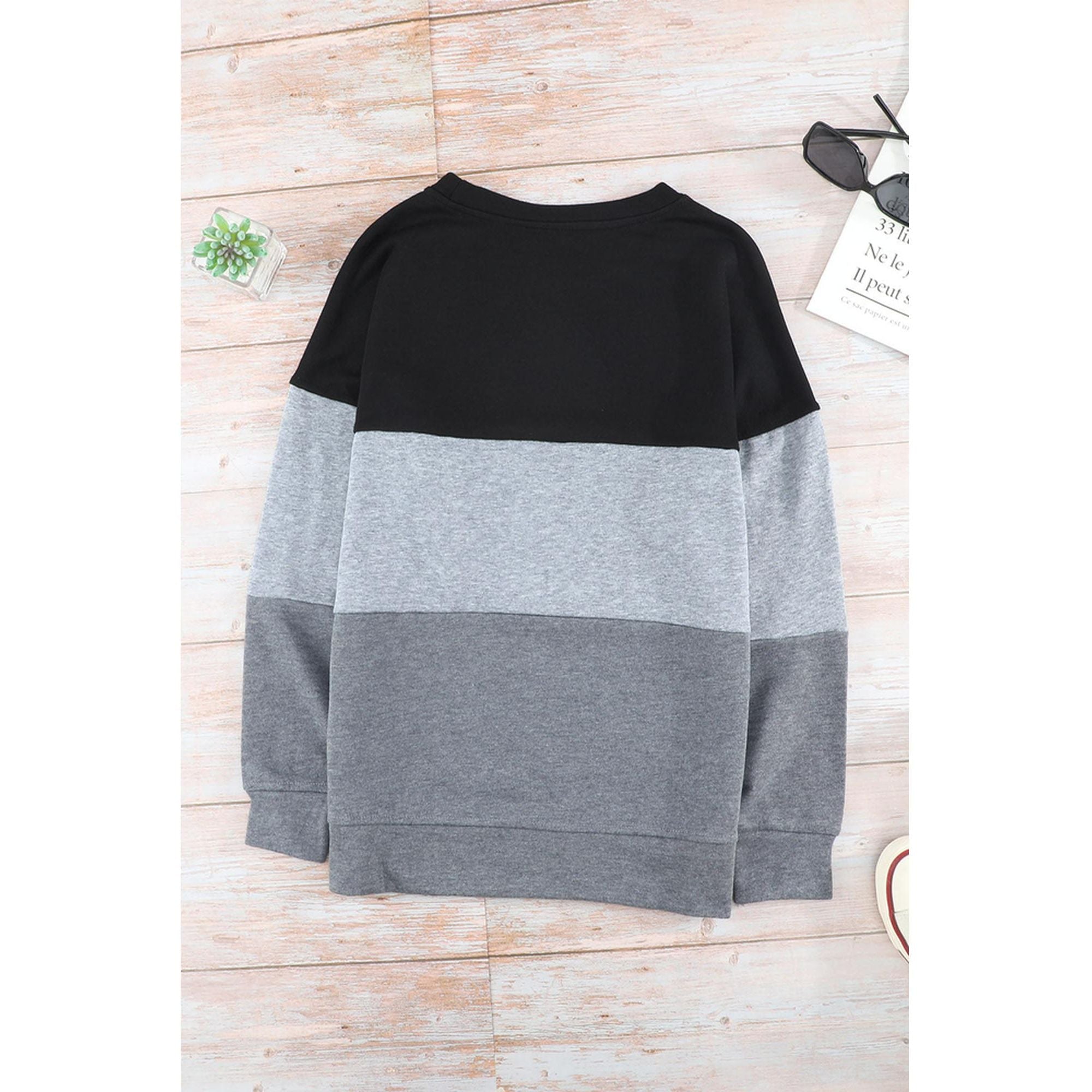 Azura Exchange Black Contrast Stitching Sweatshirt with Slits - M