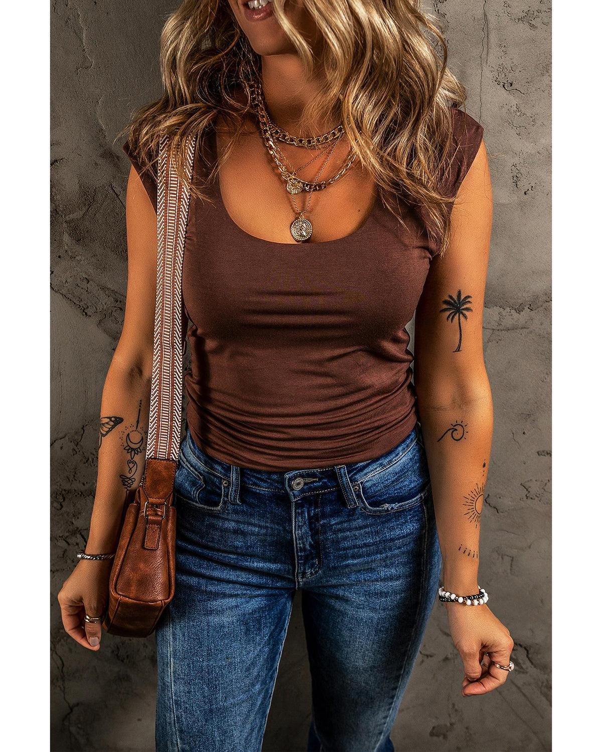 Coffee Solid Color U Neck Slim Fit Tank Top - L