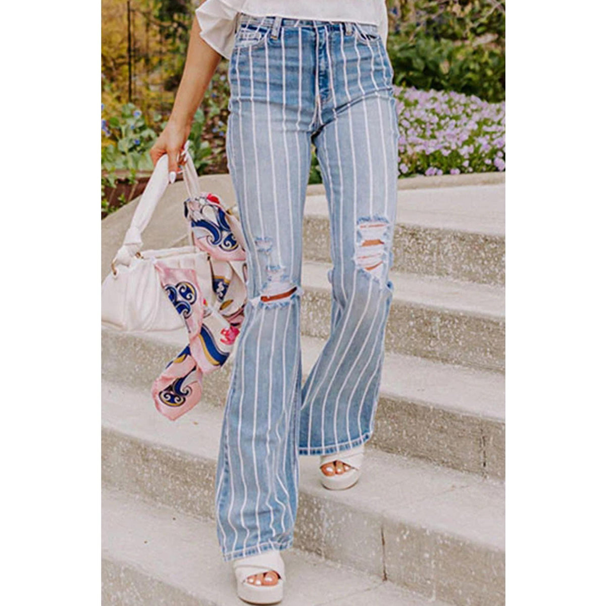 Azura Exchange Vertical Striped Ripped Flare Jeans - 10 US