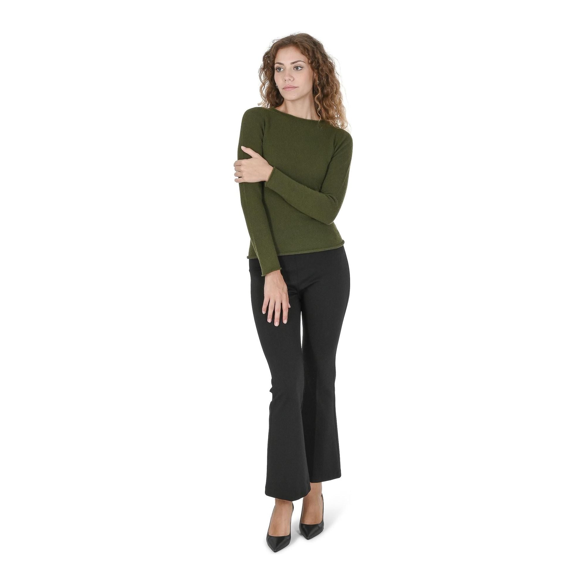 Crown of Edinburgh Cashmere Women's Boat Neck Cashmere Sweater - COE 007 in Verde Oliva - XS