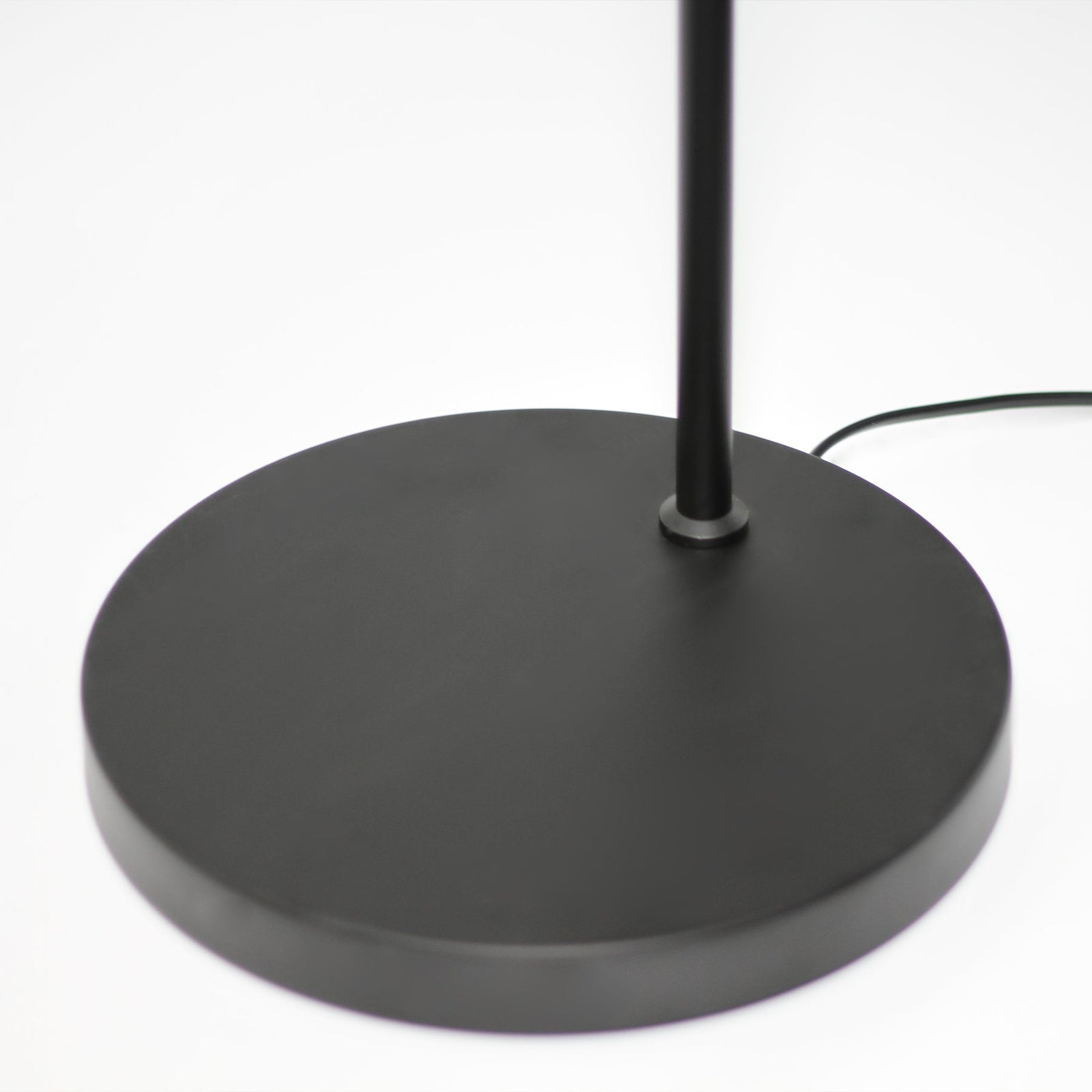 Rabea Floor Lamp