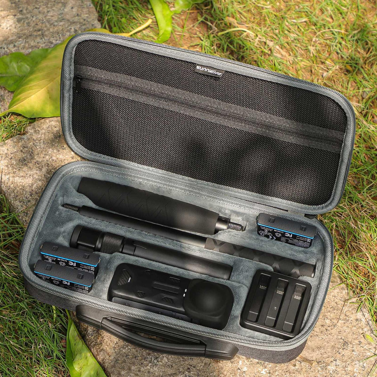 Insta360 X4 Sunnylife Mini Camera Bag for Carrying Model X4-b812 - X4-B816 Combo Bag