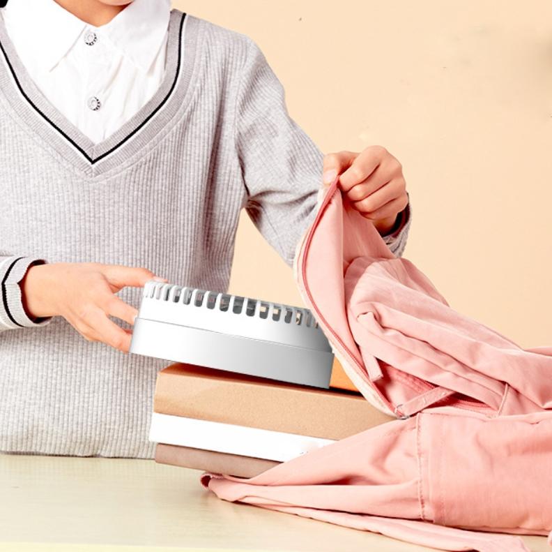 Multi-function Rechargeable Fan Lamp with Telescopic Bracket