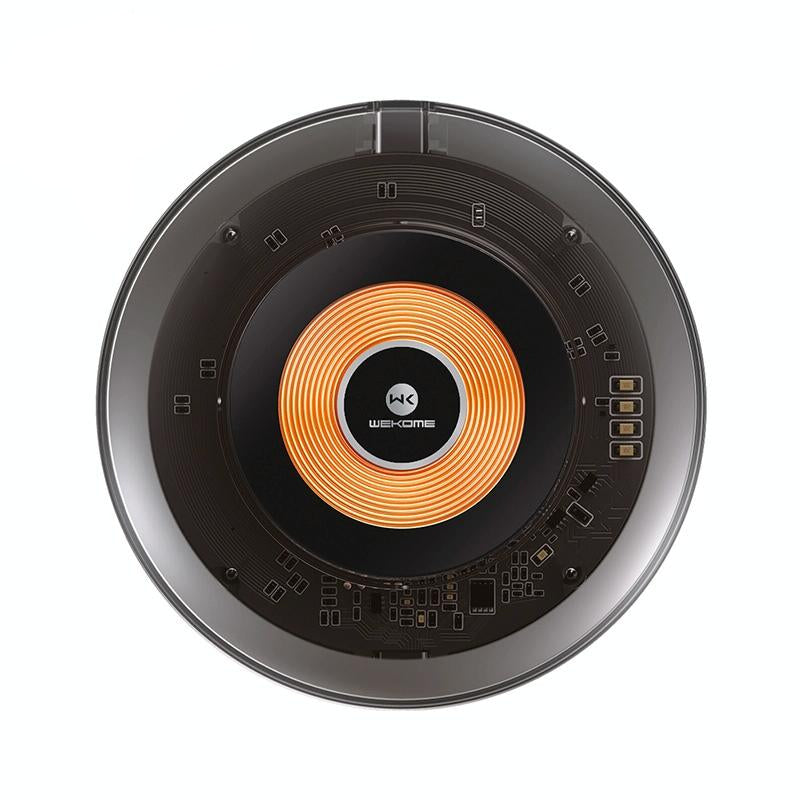 15W Desktop Wireless Charger Sleek Design