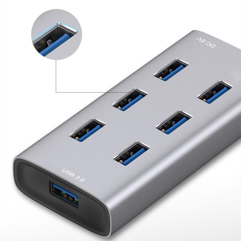 7-Port Usb 3.0 Docking Station With Metal Enclosure