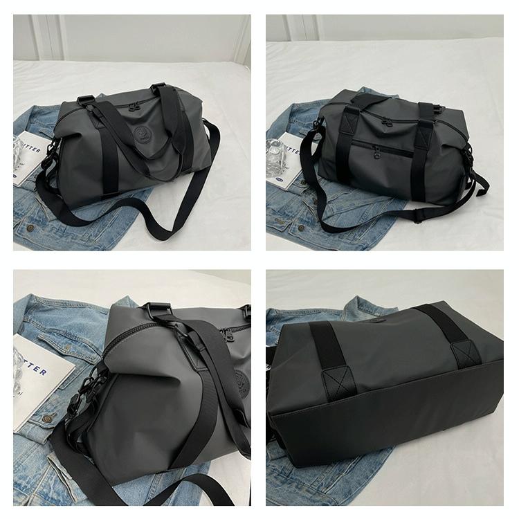 Travel-ready Waterproof Sports Bag for Fitness - Black