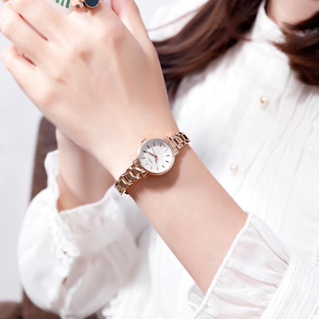 European Fashion Women Quartz Watch with Steel Band - Business and Leisure - Rose Gold