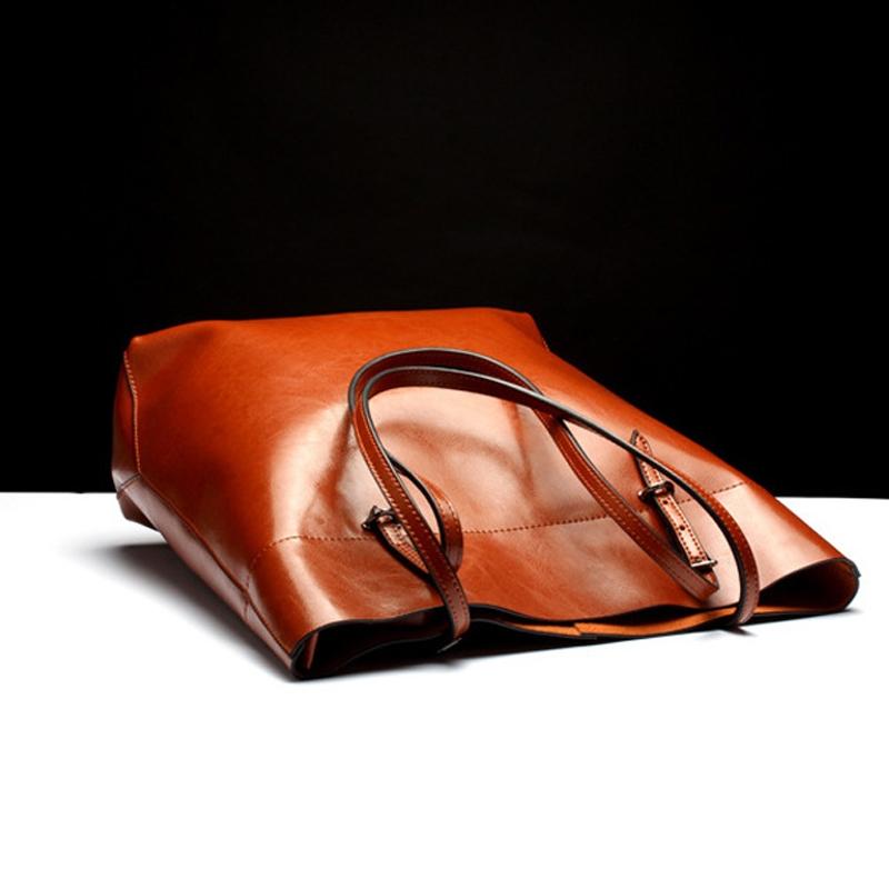 Stylish Shoulder Tote For Women - Retro Brown Horizontal Version