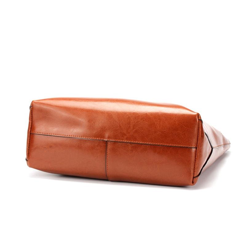 Stylish Shoulder Tote For Women - Retro Brown Horizontal Version