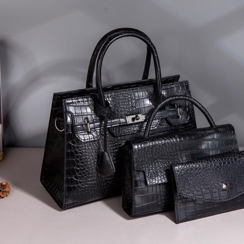 Large Capacity 3-in-1 Crocodile Print Crossbody Tote - Diagonal Design - Black